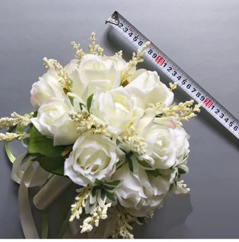 2020 Svadbeni Bouquets Off White 20 CM Ručno Women Wedding umjetni cvijet za mladenke